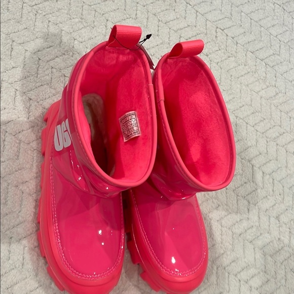 NEW! UGG CLASSIC BRELLAH SUPER CORAL WOMEN'S Size 6 - Picture 2 of 7